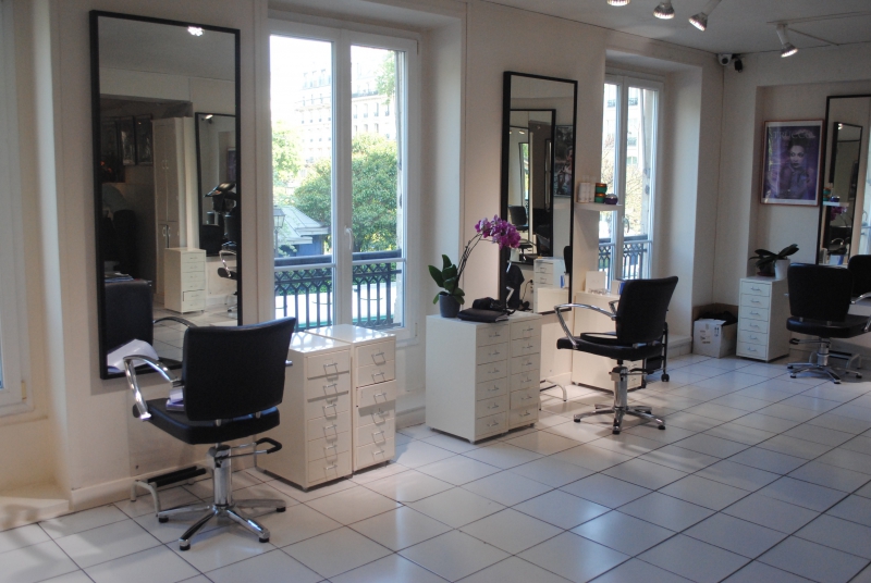 salon-coiffure-GILETTE-min_floor-home-office-property-living-room-room-781228-pxhere.com